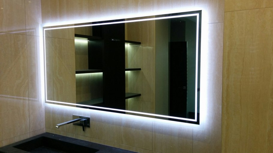 Зеркало с подсветкой