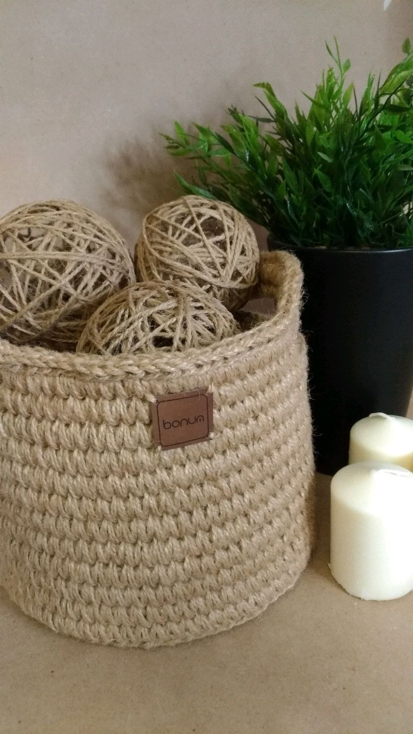 Джутовые корзины в интерьере (70 фото)