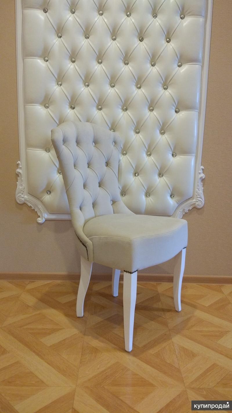 Мягкая кровать Беатриче 140 Pearl Shell со стразами