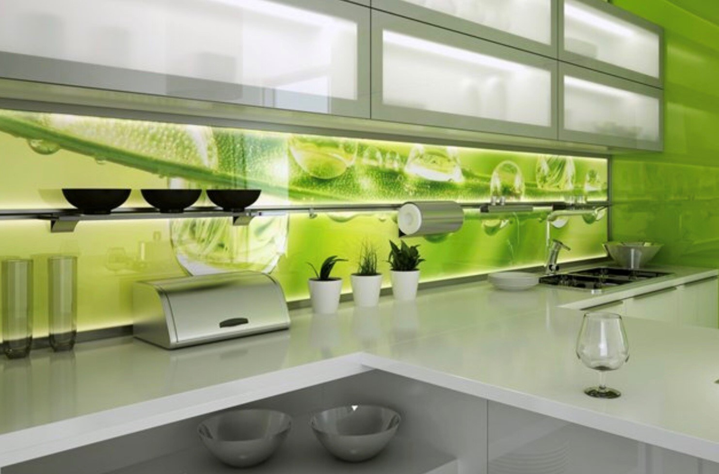 Стеновая панель из стекла. Скинали Леруа Мерлен фартук для кухни. Стеклянный фартук для кухни Леруа Мерлен. Стеклянная панель для кухни фартук. Стеновая панель для кухни зеленая.