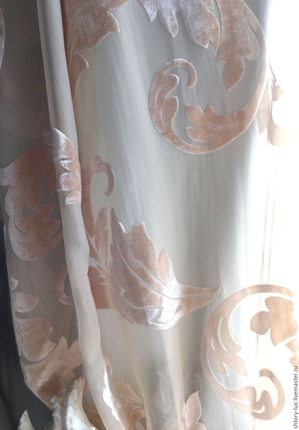 Испанская органза вытравка деворэ. Деворе ткань плющ. Органза деворе цветочный сад. Импорт. Тюль штора лен деворе листья.