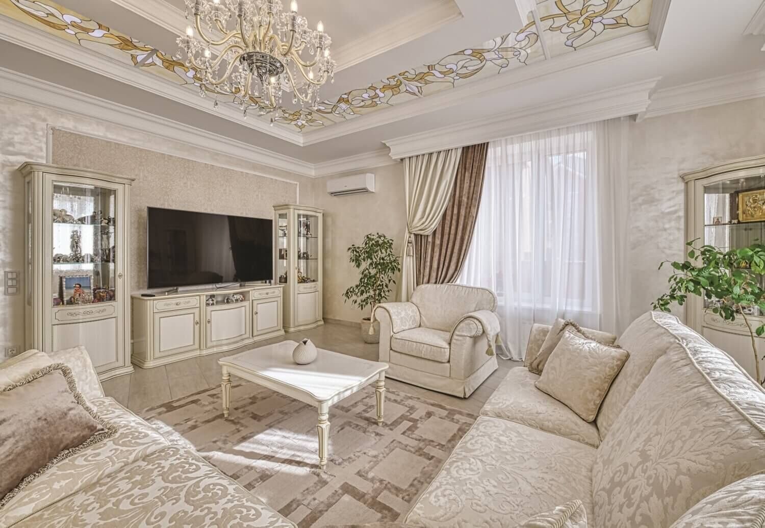 Мебель для гостиной в классическом стиле в Нижнем Новгороде