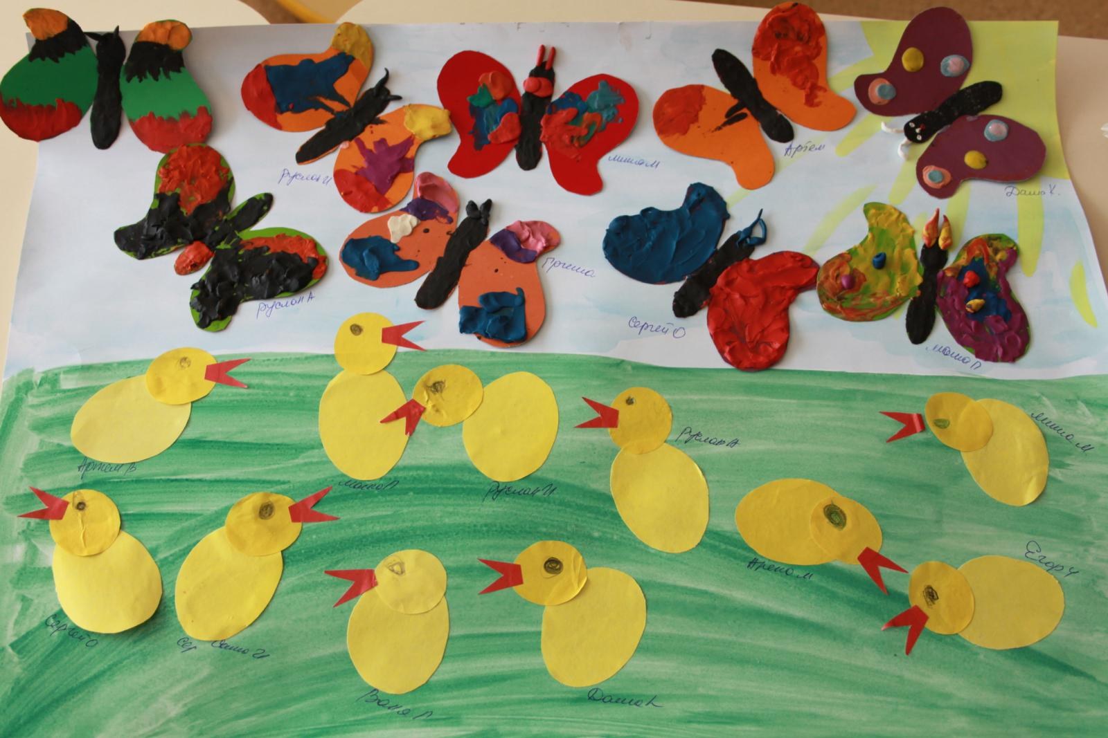 Птички средняя группа. Аппликация в младшей группе детского сада. Коллективное рисование в младшей группе. Коллективная работа в младшей группе. Коллективное рисование в средней группе.