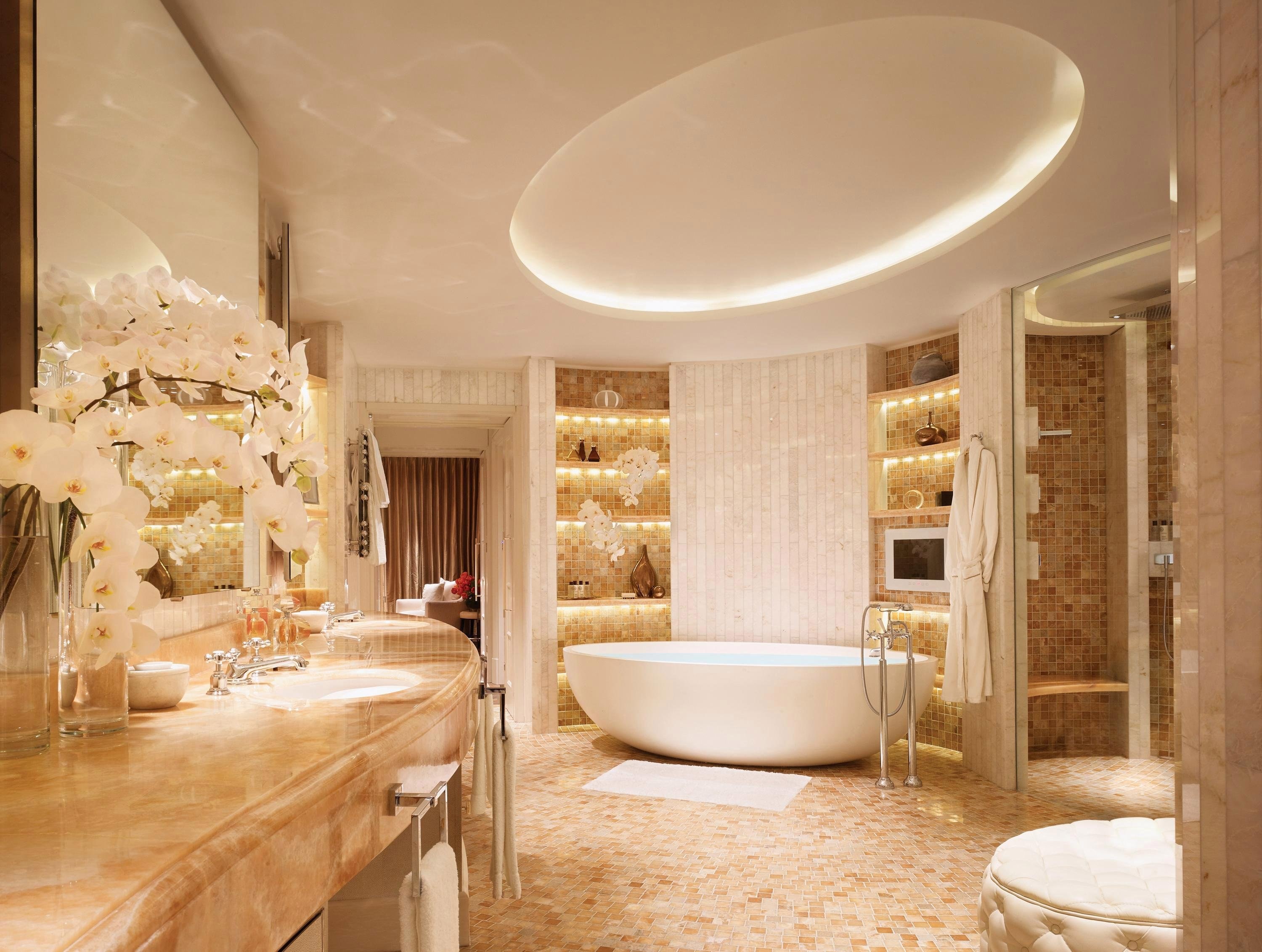 Самые красивые ванные комнаты за рубежом the palm