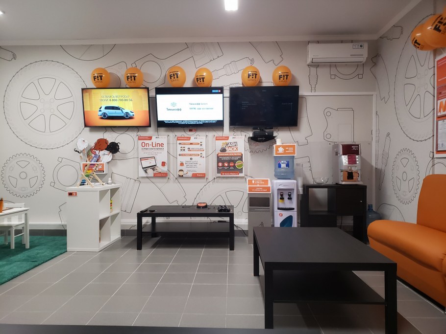 Шкаф локер раздевальный для фитнеса