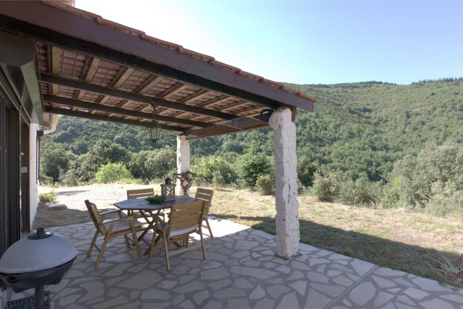 Терраса из натурального камня