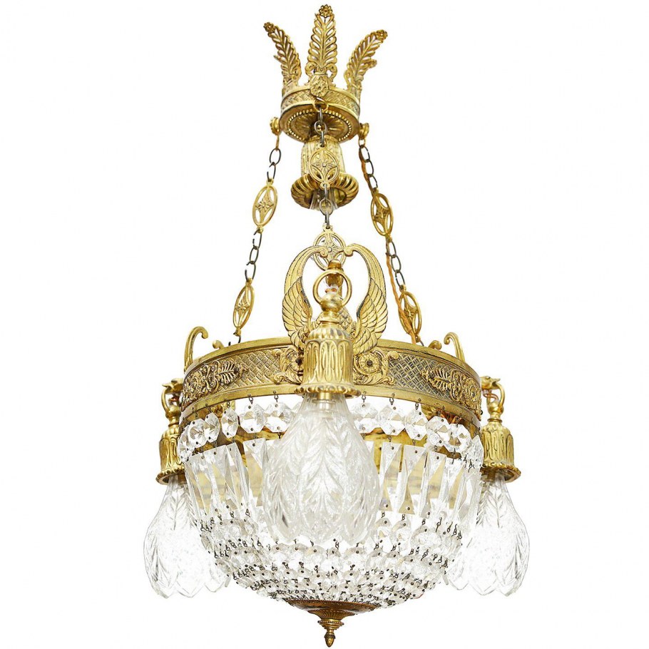 Люстры ручной работы