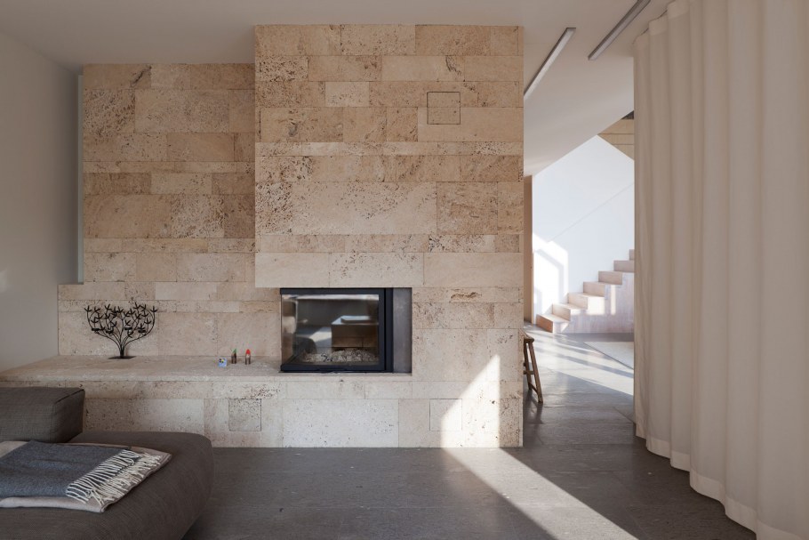 Фактурная штукатурка в интерьере