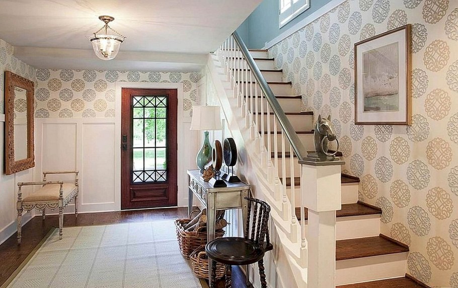 Деревянные богатые лестницы