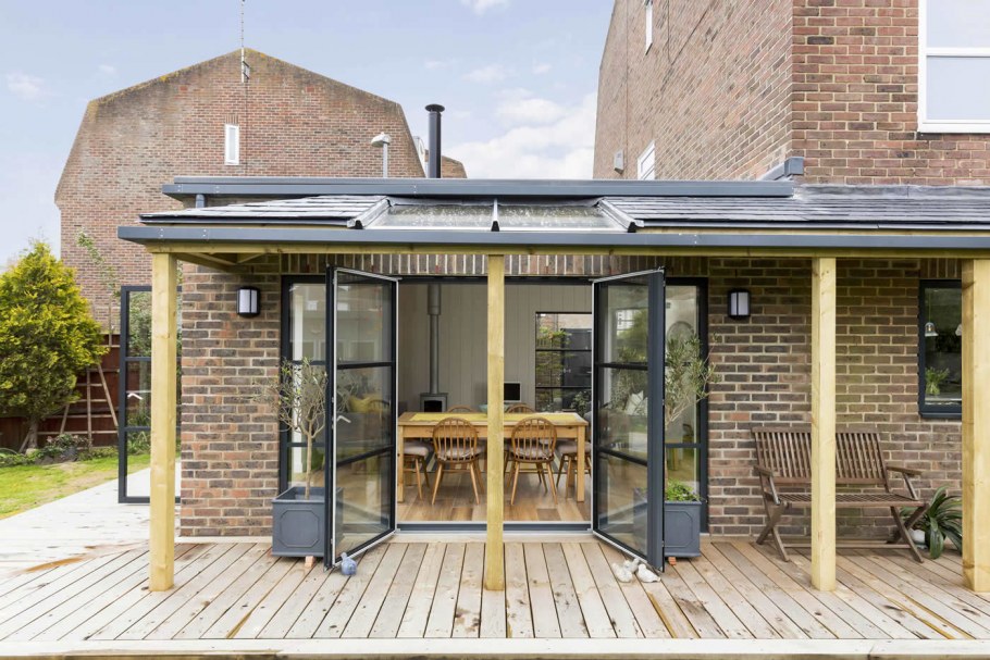 Навес для террасы в скандинавском стиле