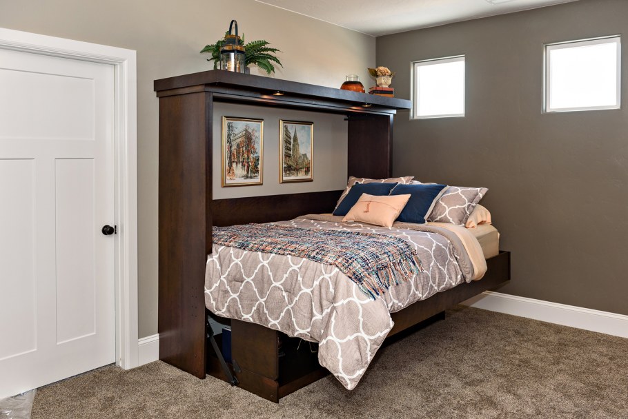 Замаскированная кровать