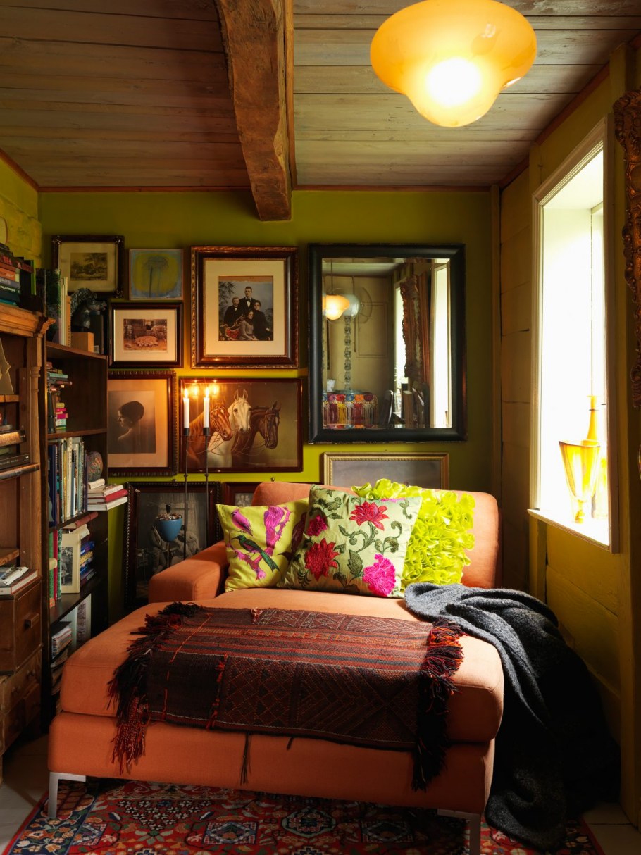 Уютные уголки в дачном домике