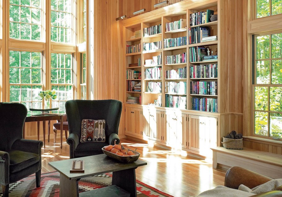 Книжный шкаф в классическом стиле