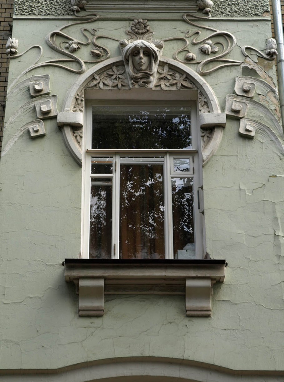 Проем в стиле Модерн 19 века