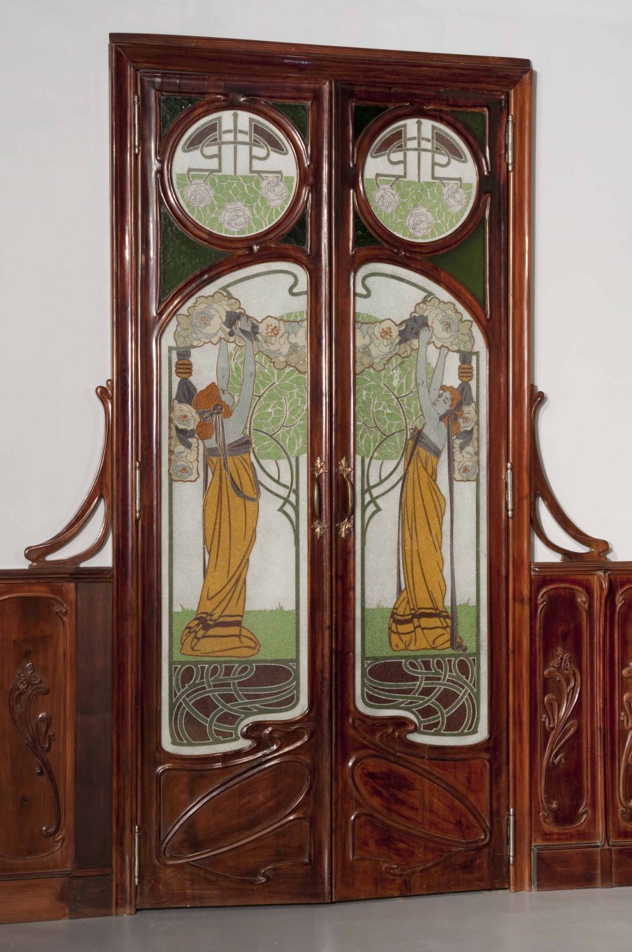 Шкаф арт нуво Модерн