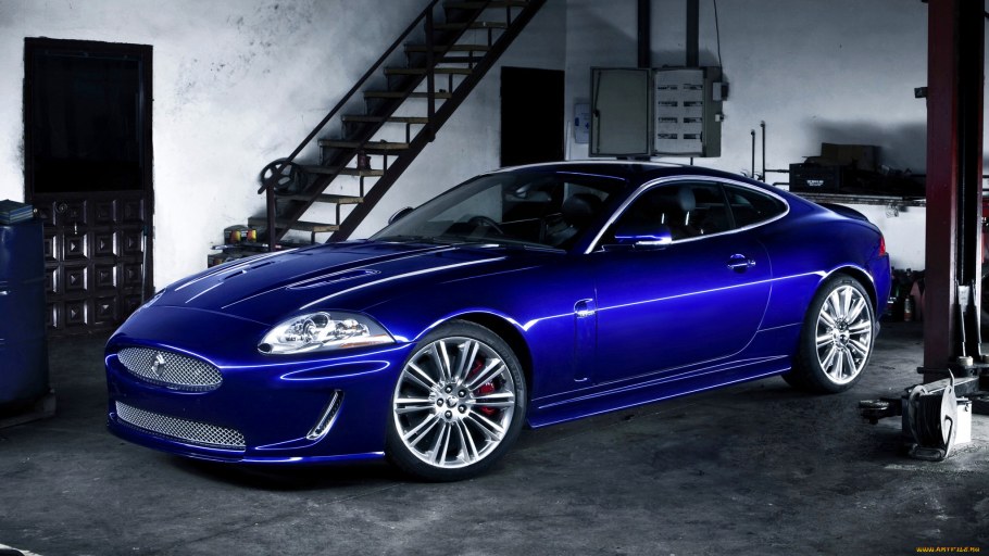 Aston Martin Vanquish сидения