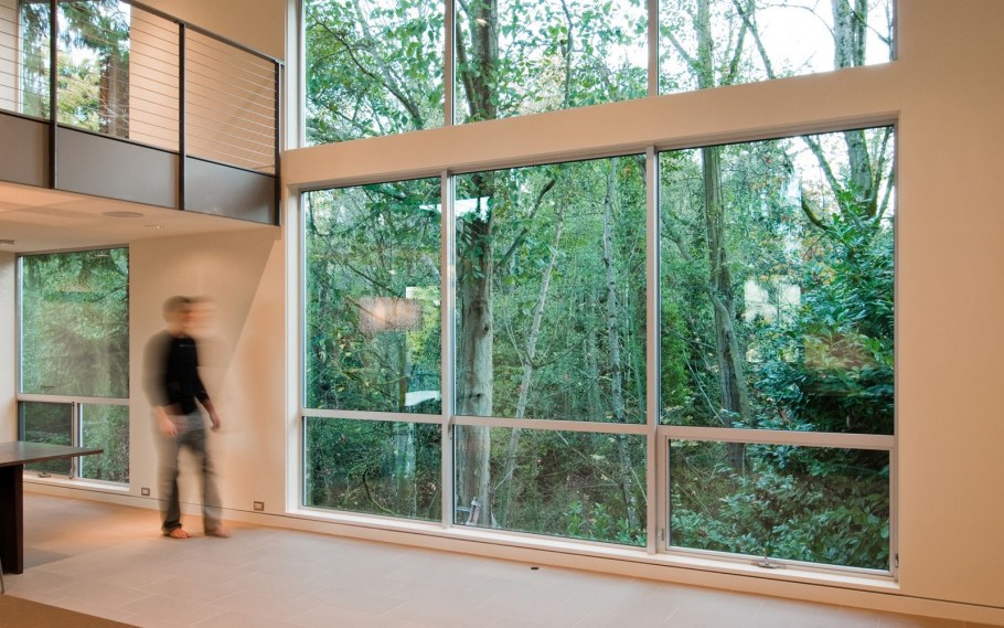 Витринное окно в частном доме