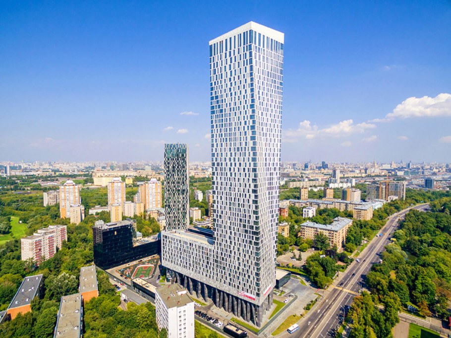 Небоскреб Скуратова на Мосфильмовской