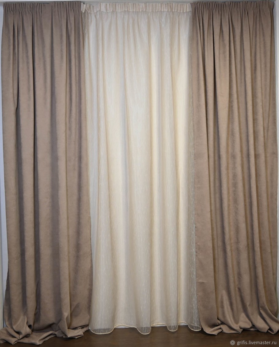 Коричневые занавески