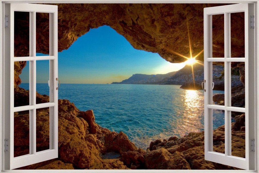 Окно с видом на море
