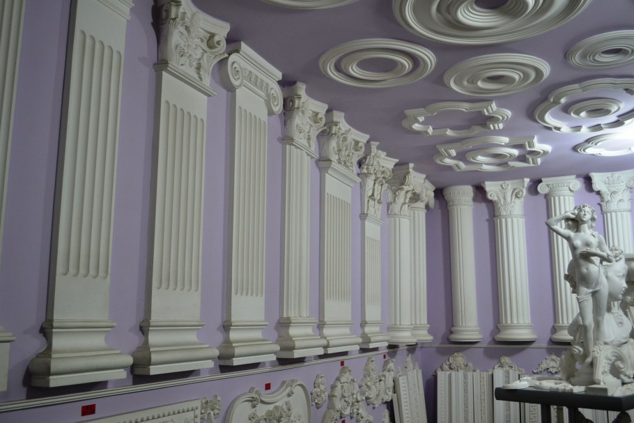 Колонны из гипса