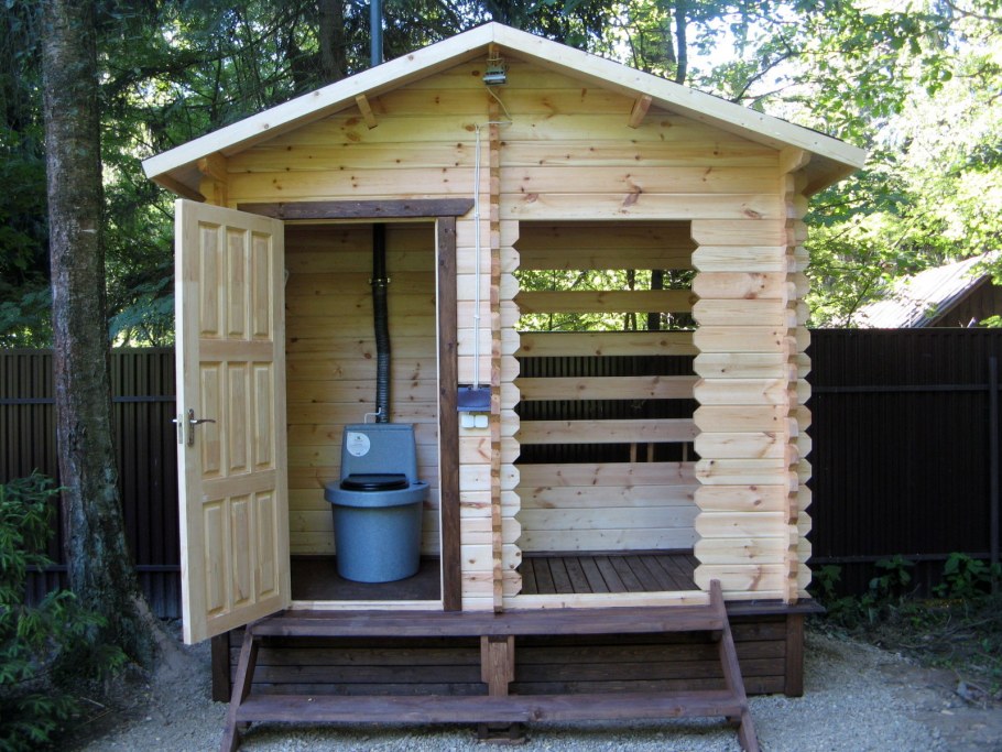 Постройки на даче