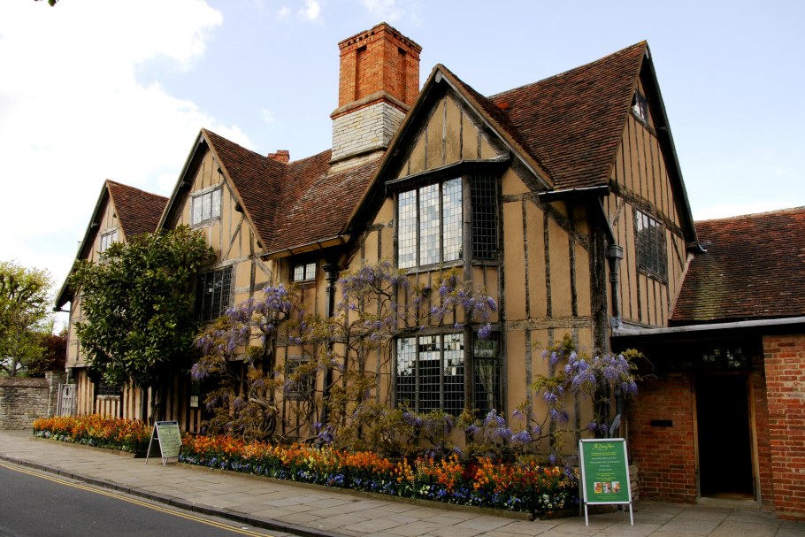 Фасад старого дома