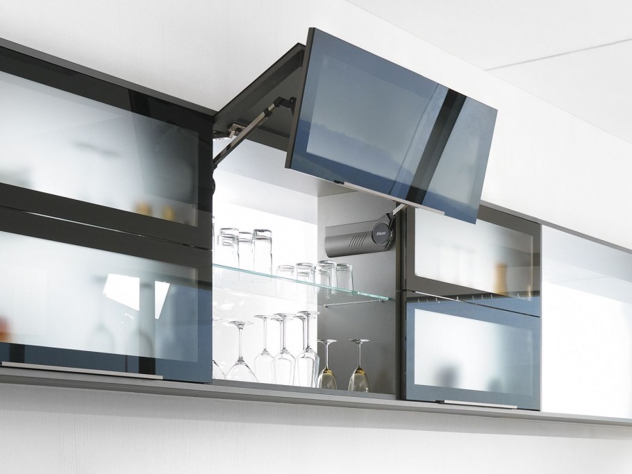 Подъемный механизм авентос Блюм