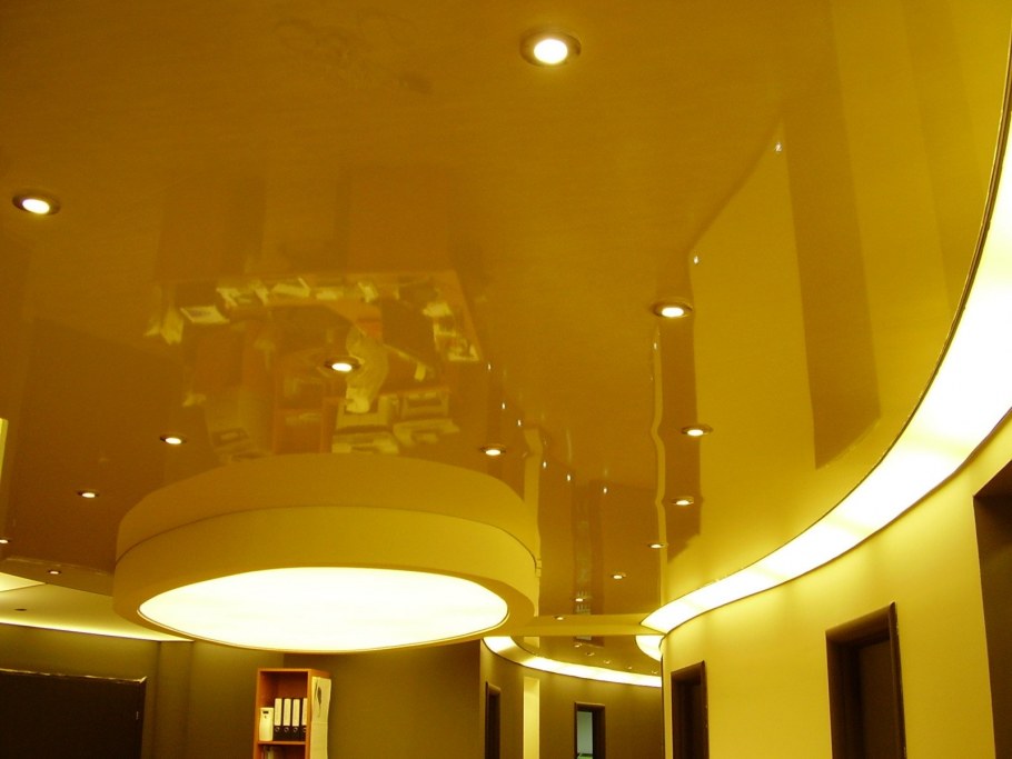 Желтый интерьер