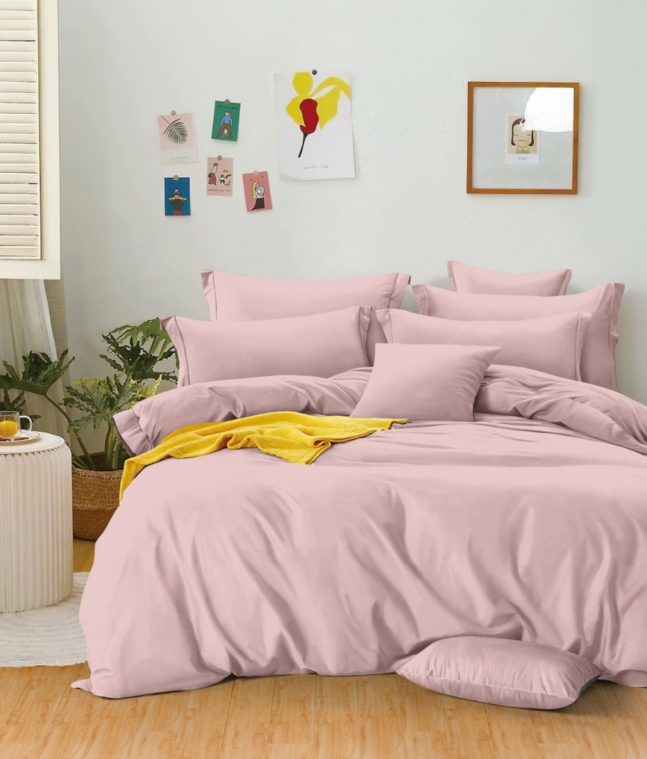 Уютная спальня в серых тонах