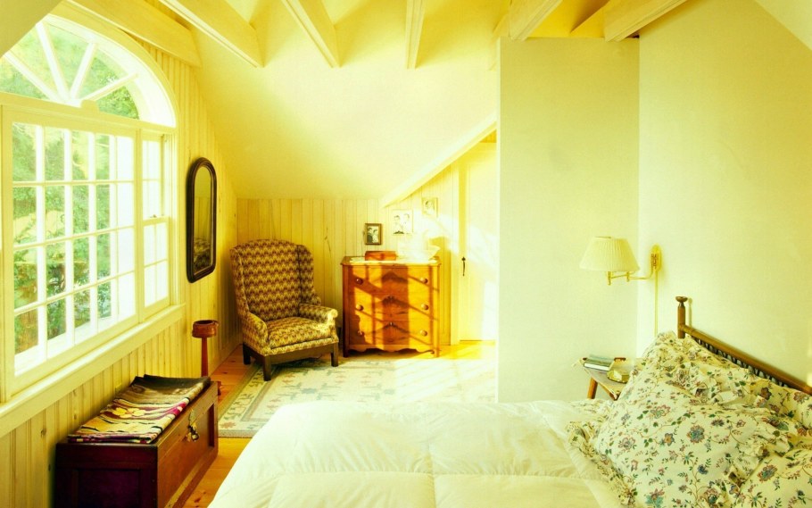 Комната в Солнечном стиле