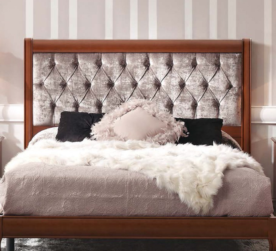 Кровать Tufted Headboard