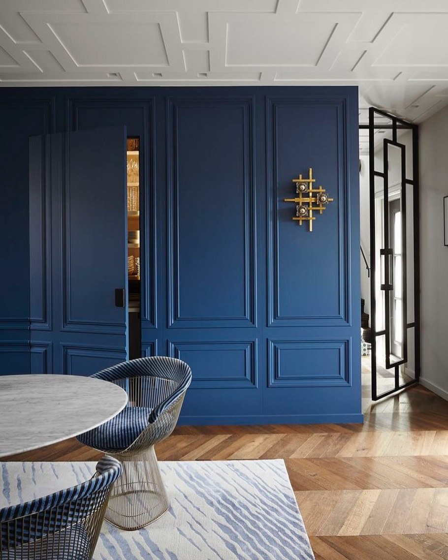 Синий шкаф в интерьере