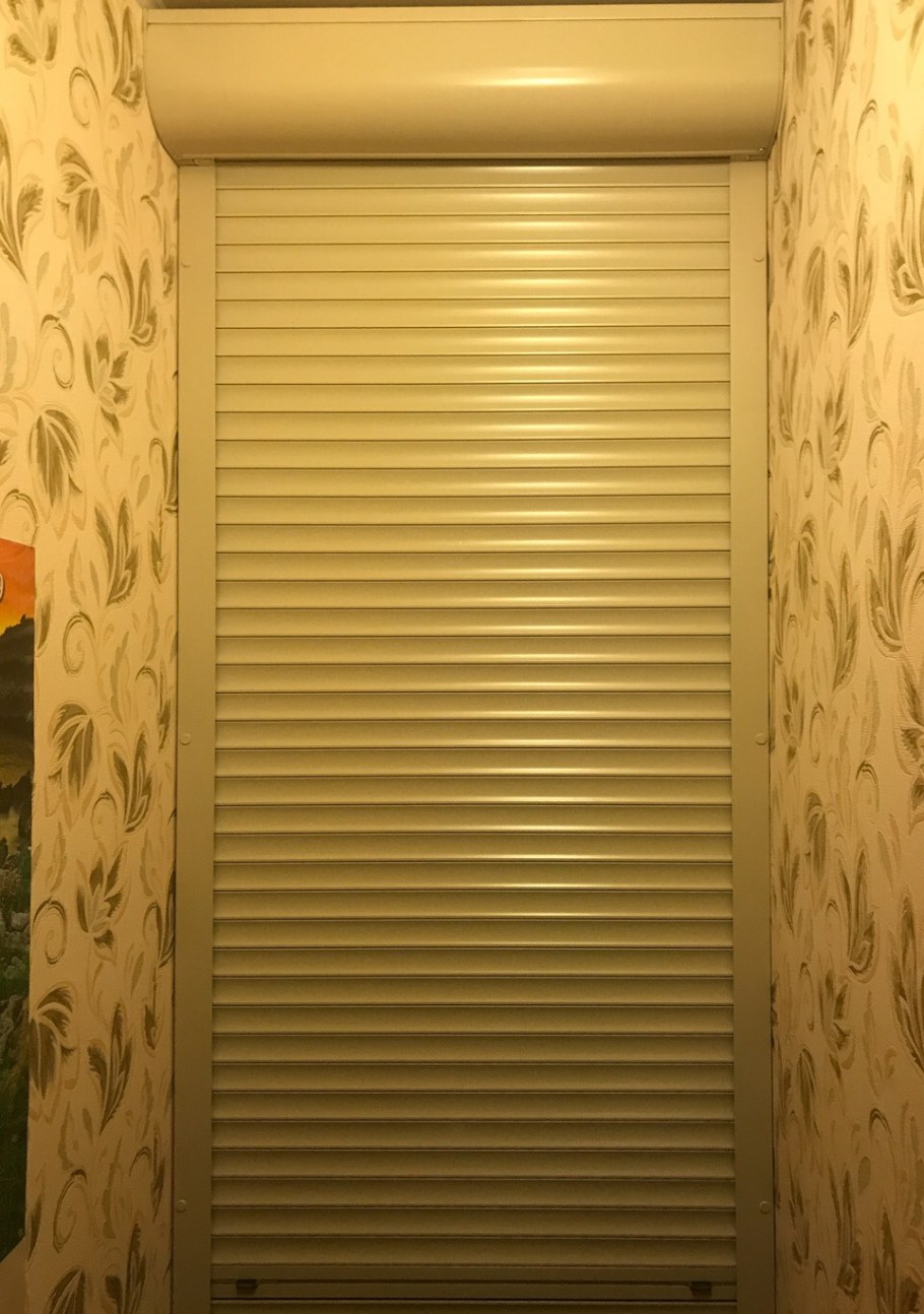 Рольставни в санузел Леруа