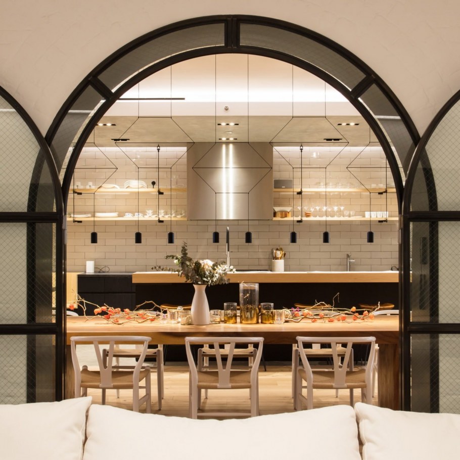 Арка в стиле лофт в квартире