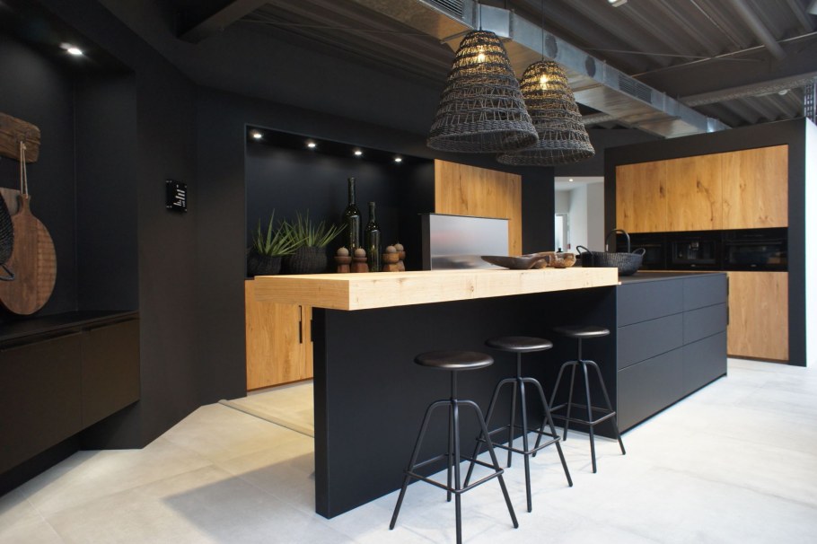 Кухня икеа белая с деревянной столешницей