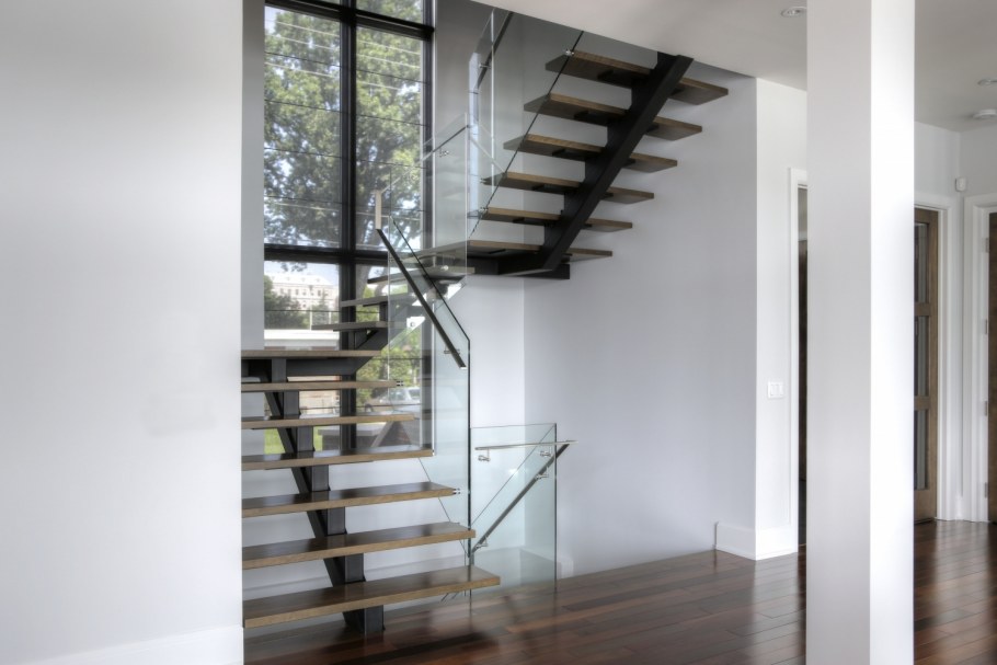 Деревянная лестница лс-07м