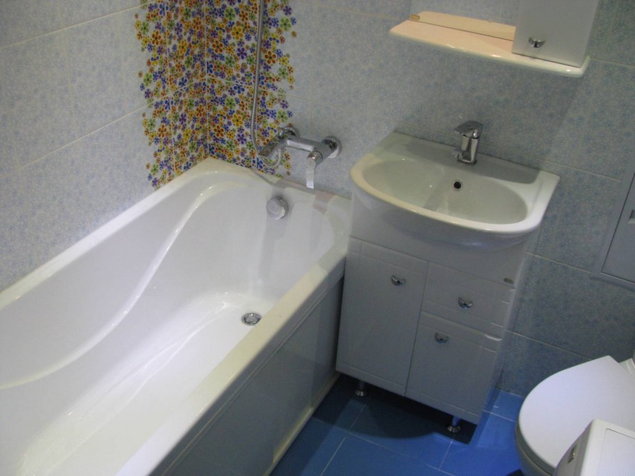 Ванная хрущевка простенькая