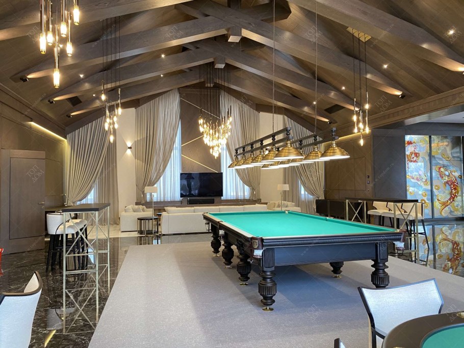 Бильярдная комната Шале