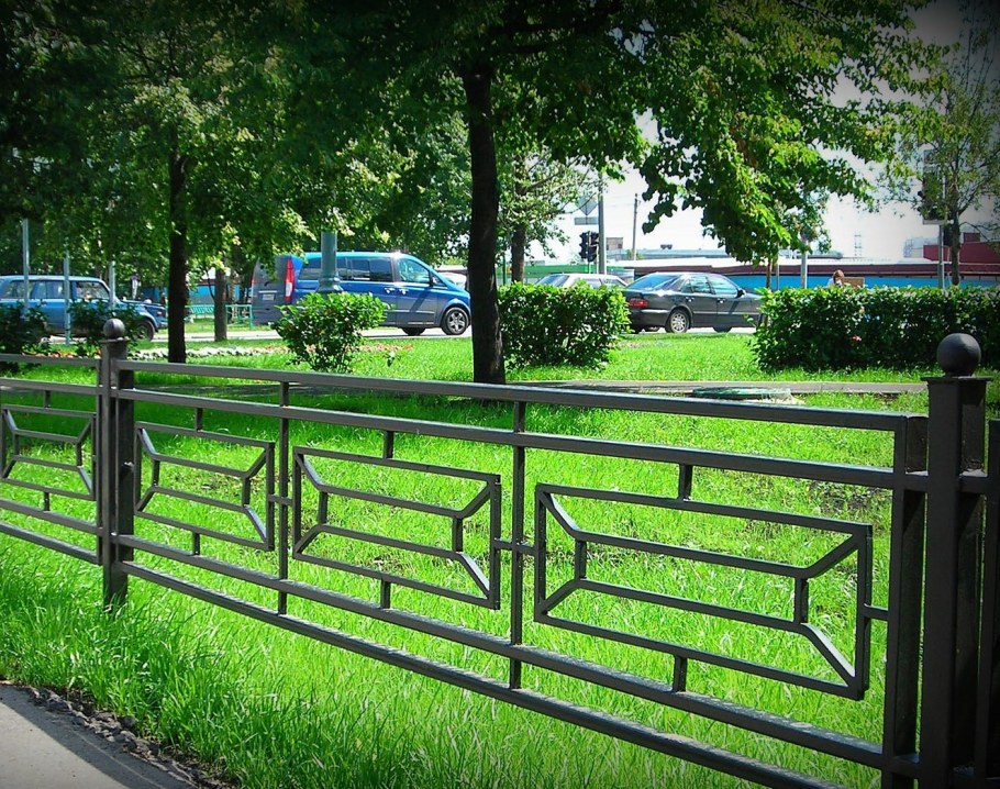 Декоративное ограждение