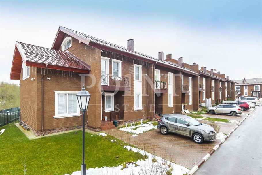 Таунхаус в Москве рядом с метро