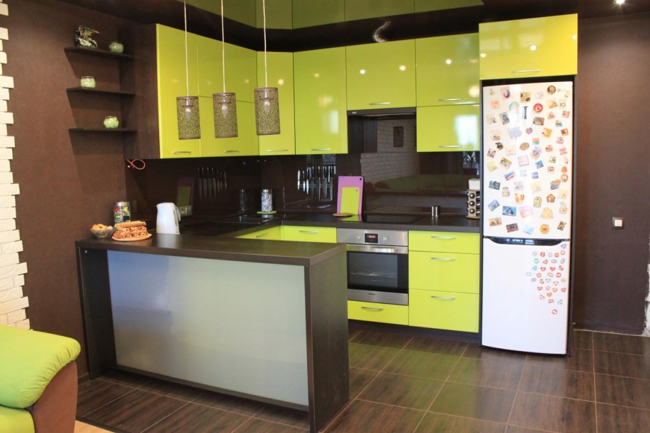 Лорена кухни Глосс