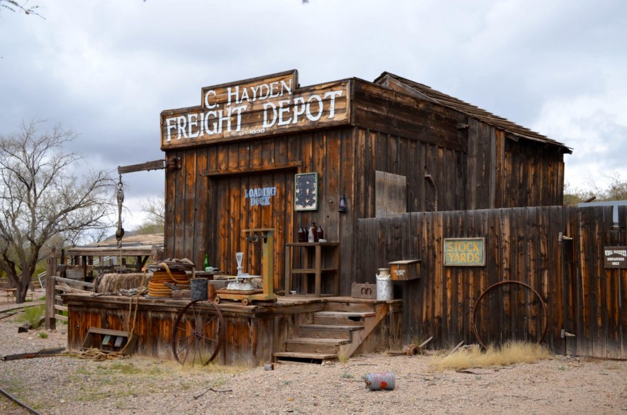 Дикий Запад дом шерифа