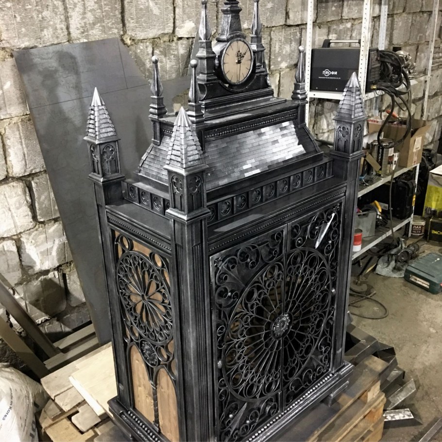 Романский стиль мебель