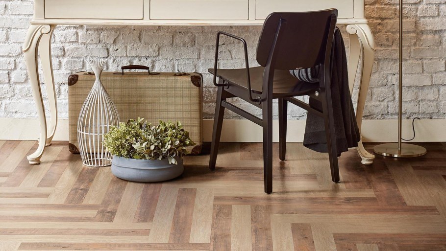 Tarkett ПВХ плитка Lounge Woody