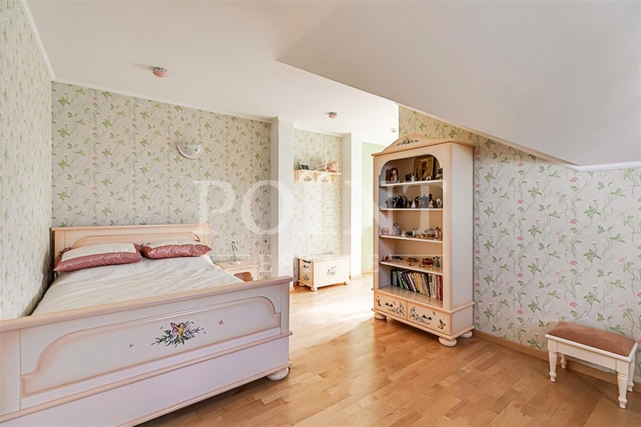 Лапин Хаус зима 2019