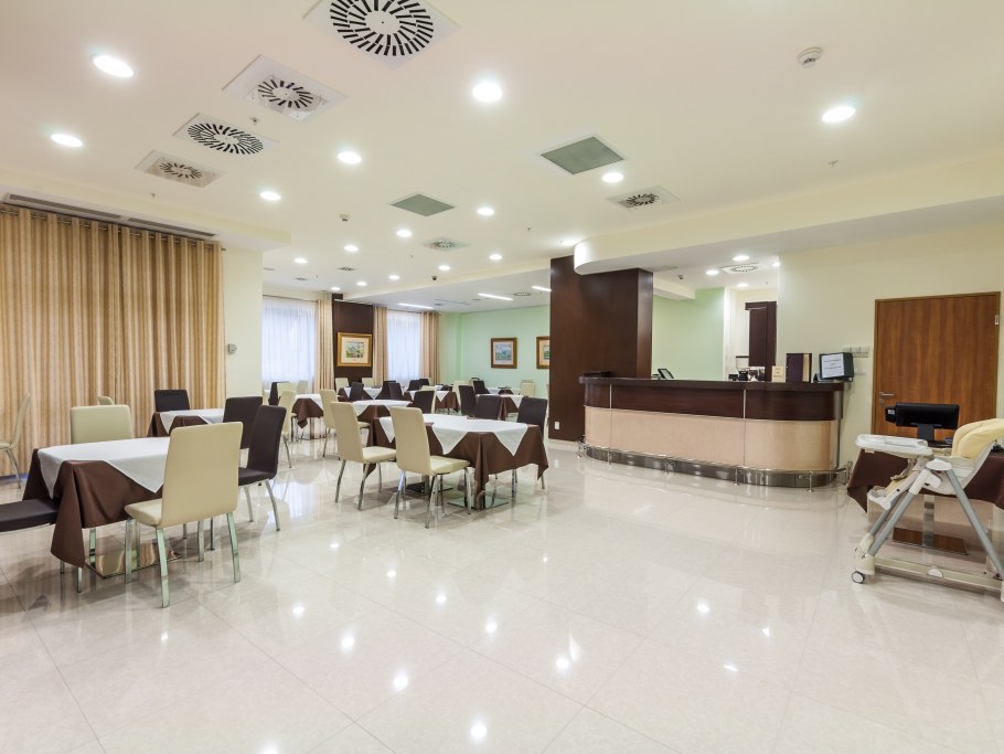 Max and co магазин в Гонконге интерьер