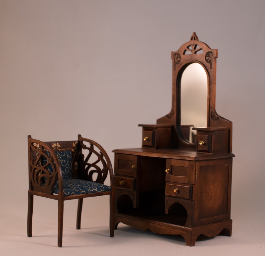 Кровать эпохи Модерна