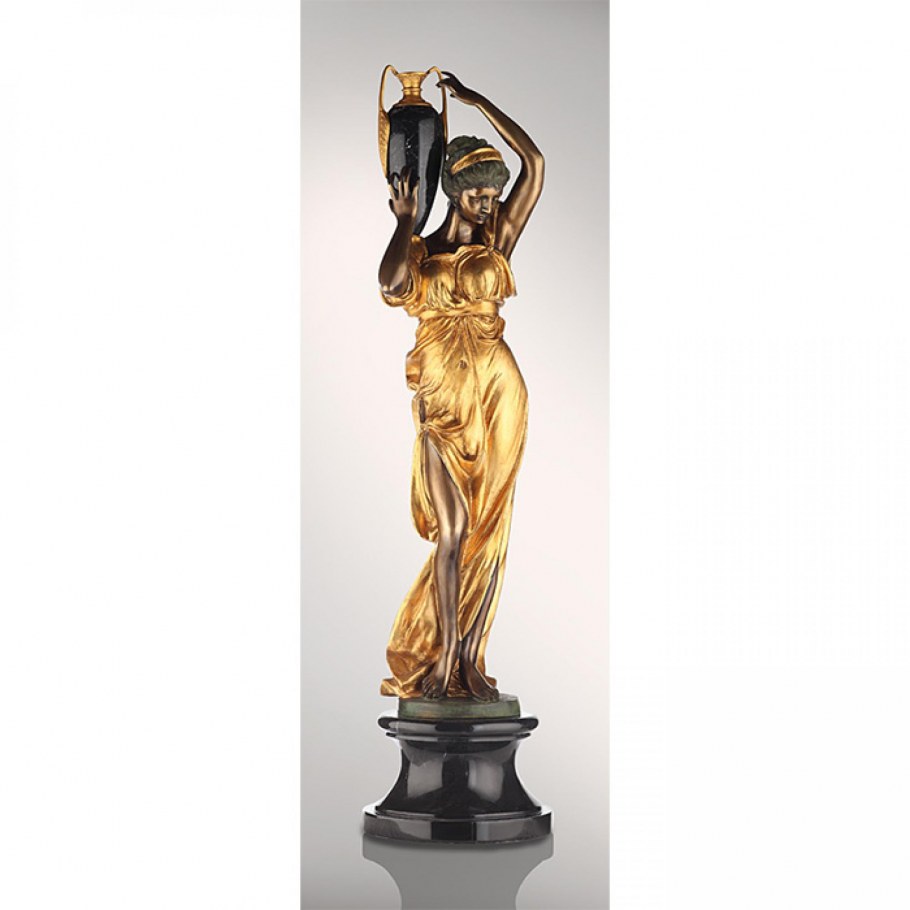 Статуя напольная