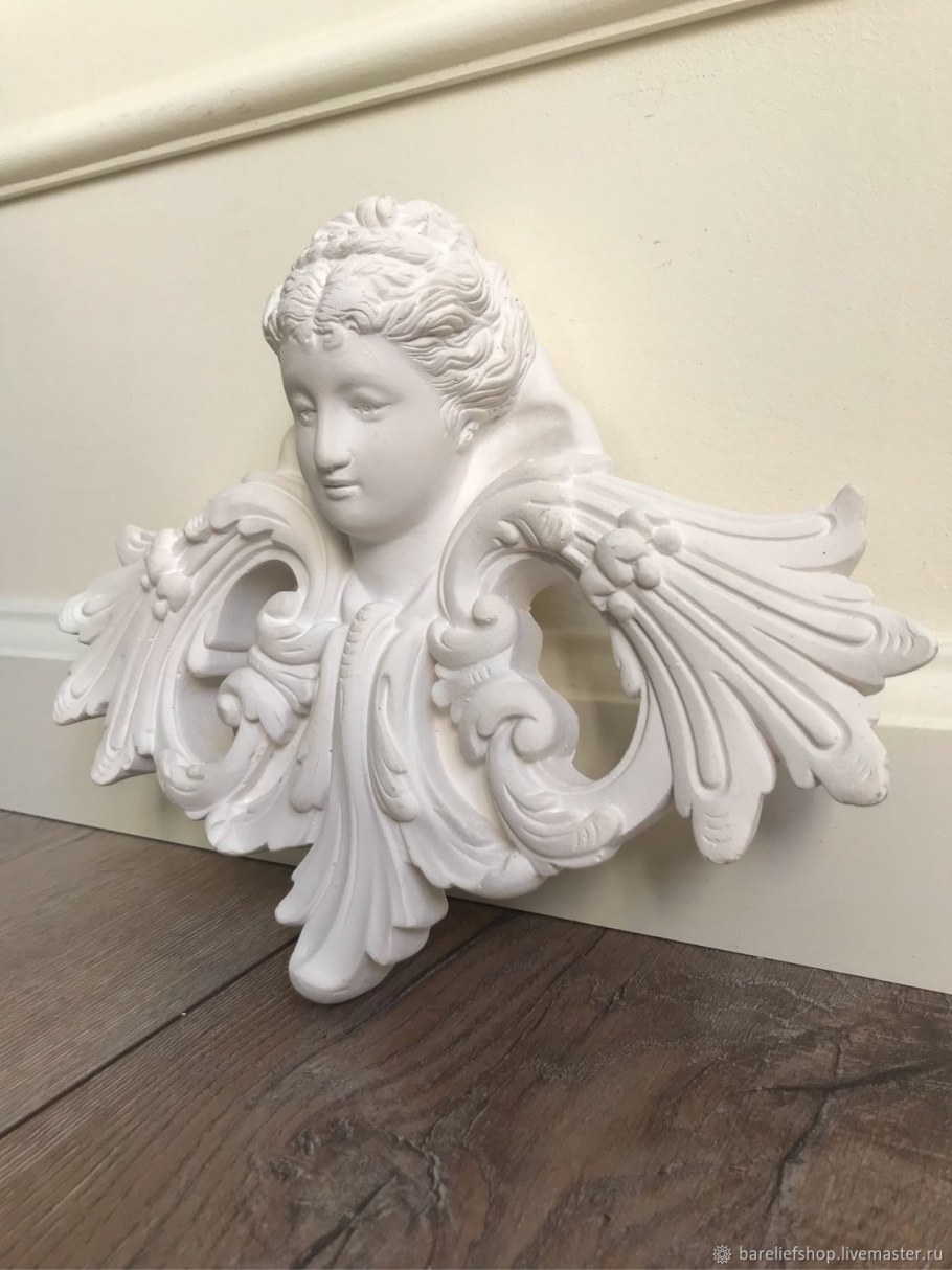 Гипсовый барельеф